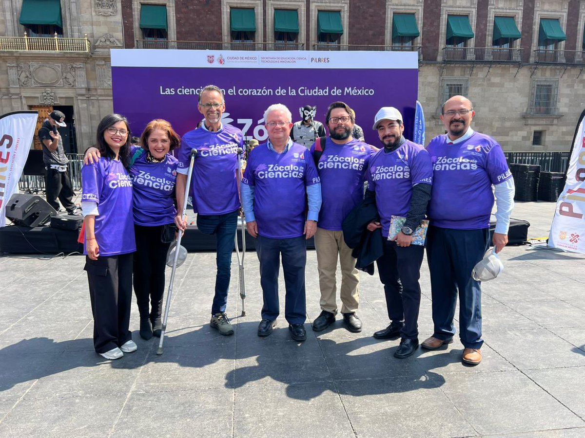 Hoy inauguramos el Zócalo de las Ciencias, un espacio que representa una ciudad que pone la ciencia, la educación y la innovación al servicio de la gente

Lo mejor es que esta actividad se repetirá cada fin de mes en los viernes de consejo para que niñas y niños despierten su