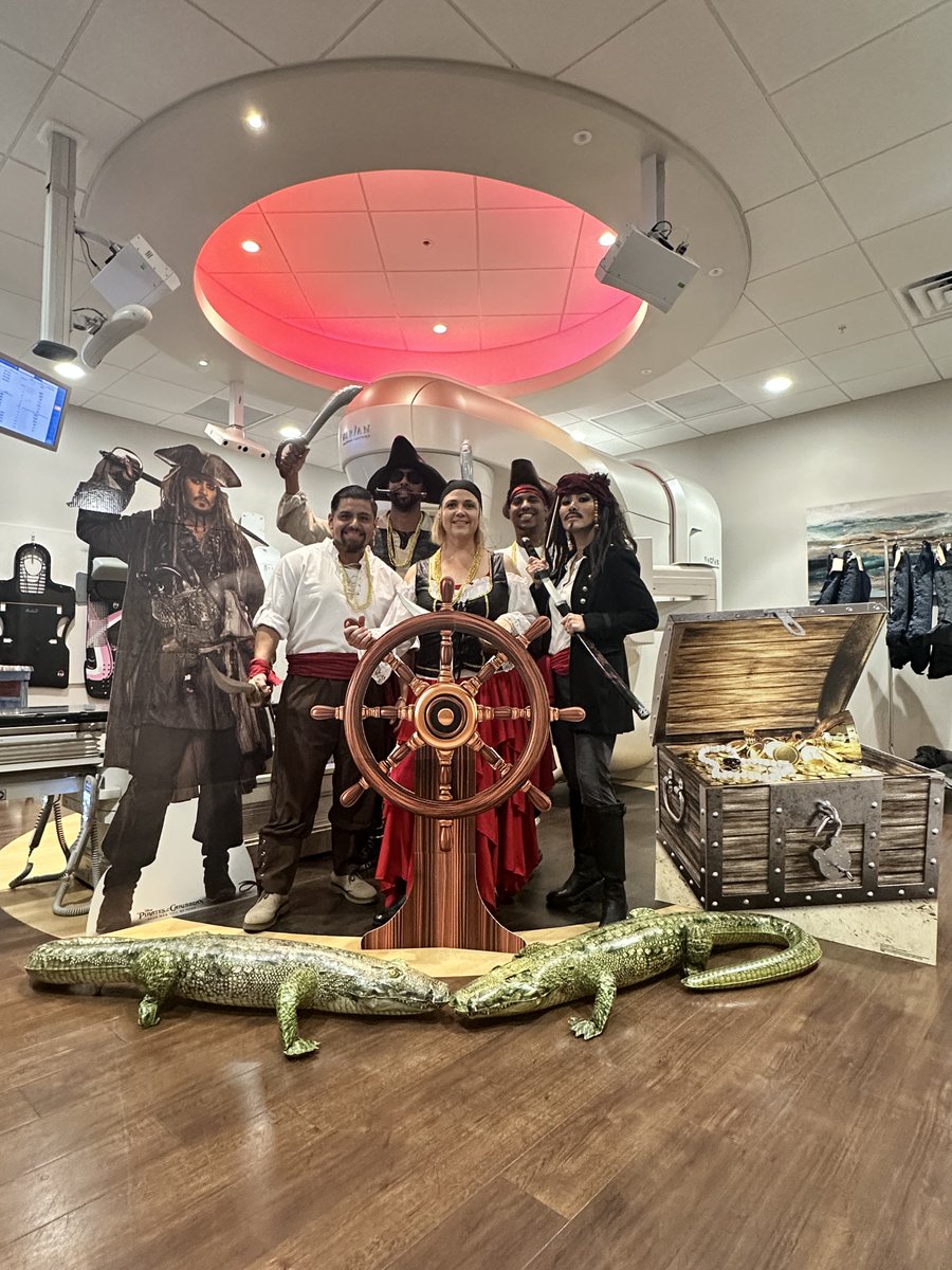 FloridaRadOnc's tweet photo. Happy Halloween from the "Pirates of the Curibbean" @FloridaRadOnc ! https://t.co/80gws89eXm