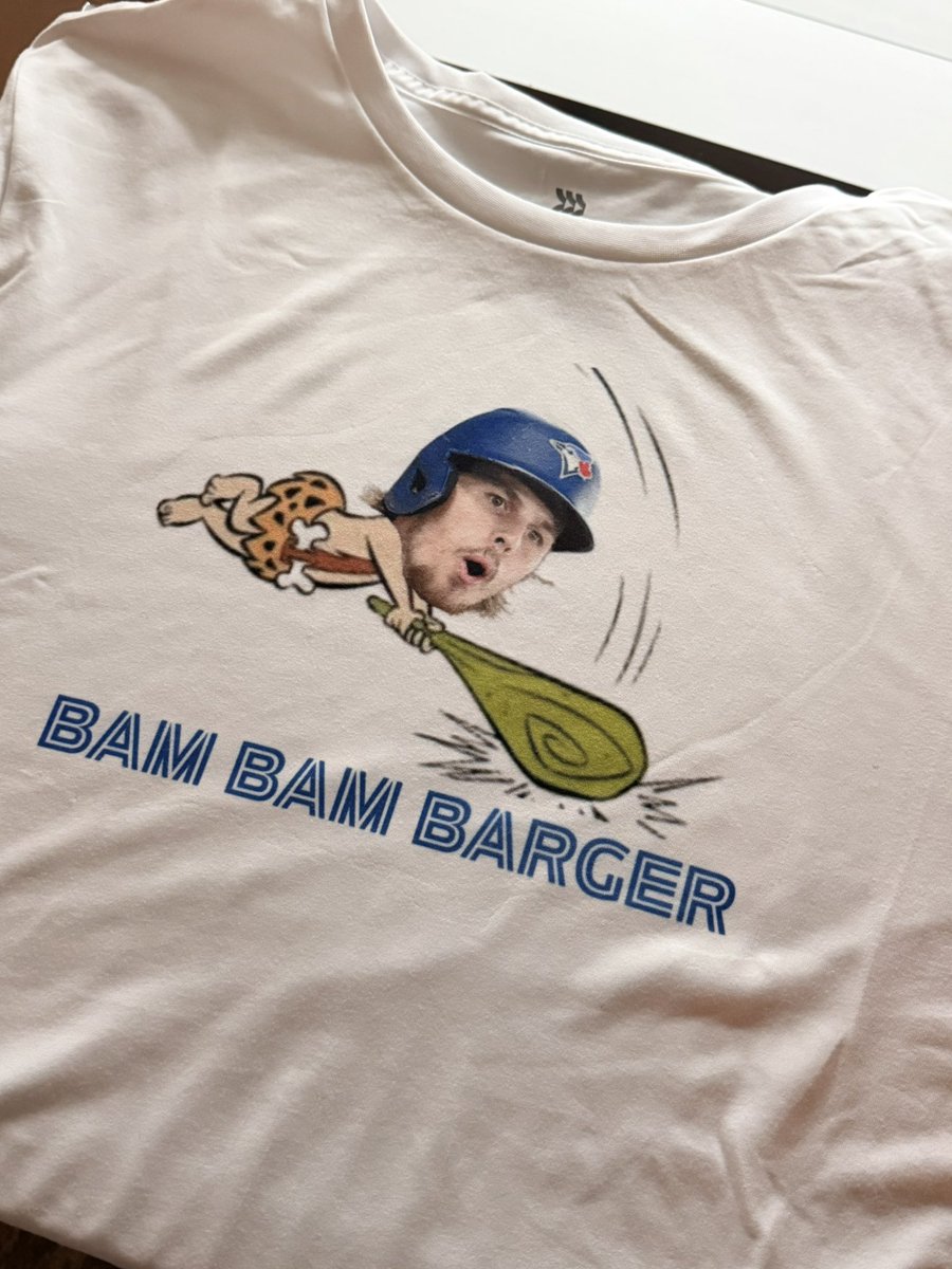 bballdad44745's tweet image. Just met up with the creative genius @ChimpSports24 and if any @BlueJays fans are interested… hit him up for these sweet T-shirts… #WANTITALL
