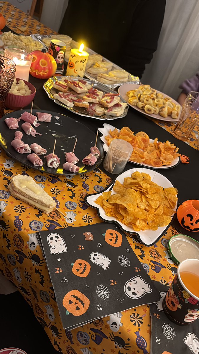 fred_om28's tweet image. Santé les monstres!
#aperotime #haloween