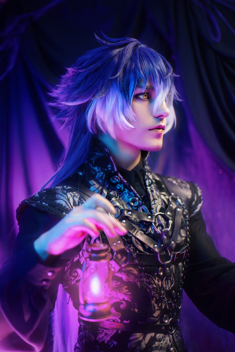 happy birthday Flins 🕯️
(and happy halloween everyone!)
#Flins #cosplay #原神