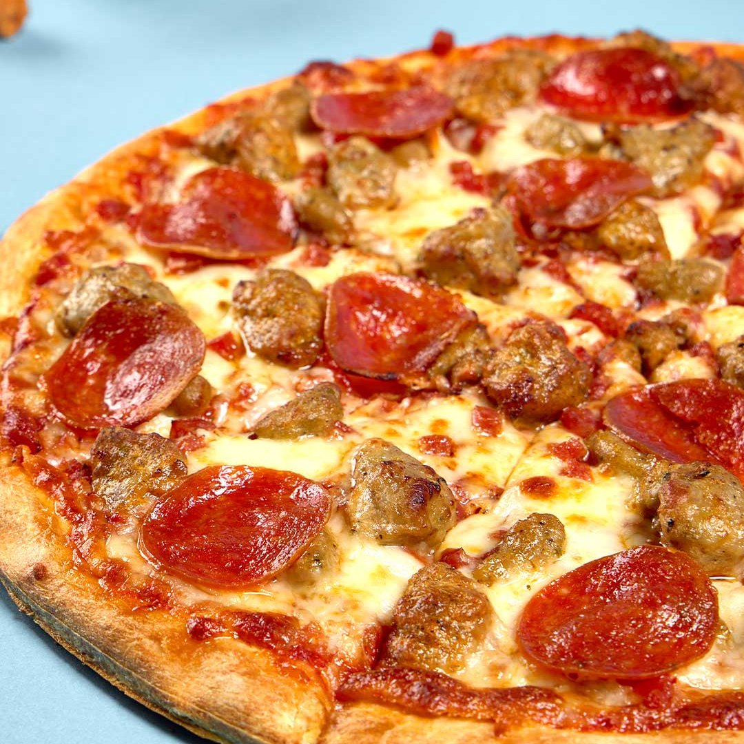 Fridays are for pizza!!!  <a href="/LuigesPizza/">Luiges Frozen Pizza</a>