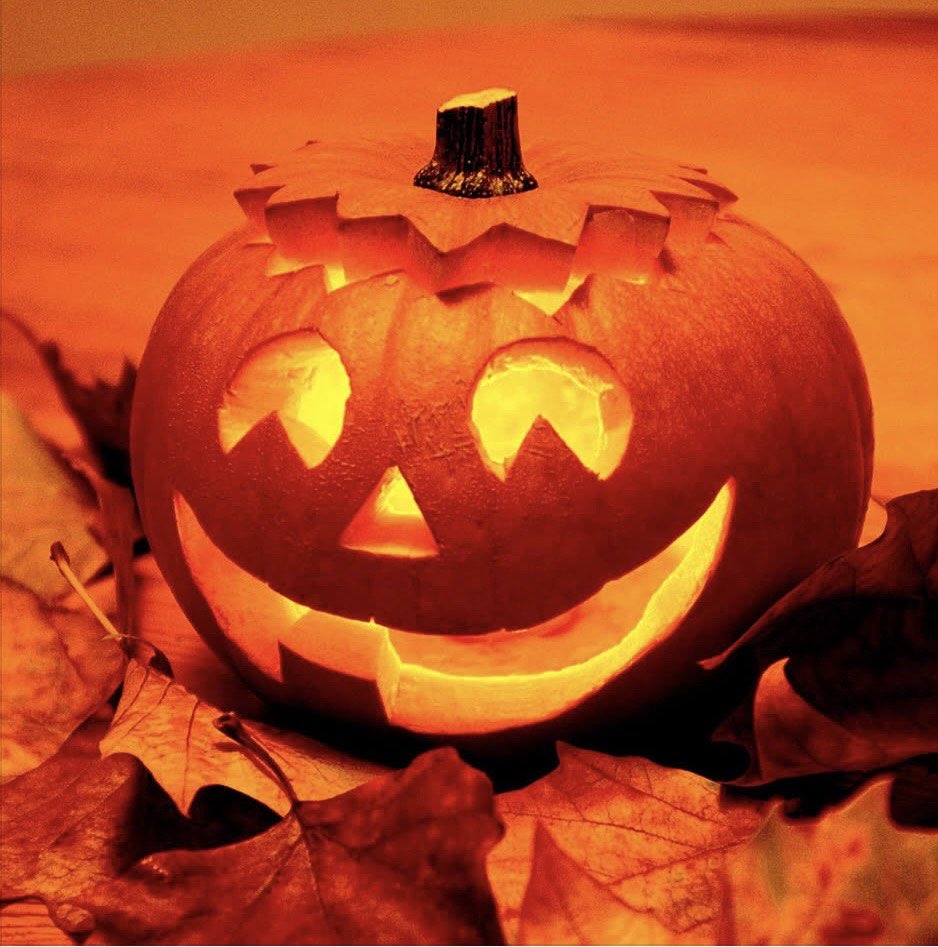 ScheerMing's tweet image. Happy Halloween !🎃