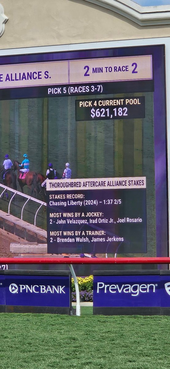 Centennial_Farm's tweet image. Can confirm Jimmy won two. Can confirm @JRosarioJockey and @iradortiz won. Can confirm the race is over faster at a mile than it used to be. 😆 #blastoff 🚀