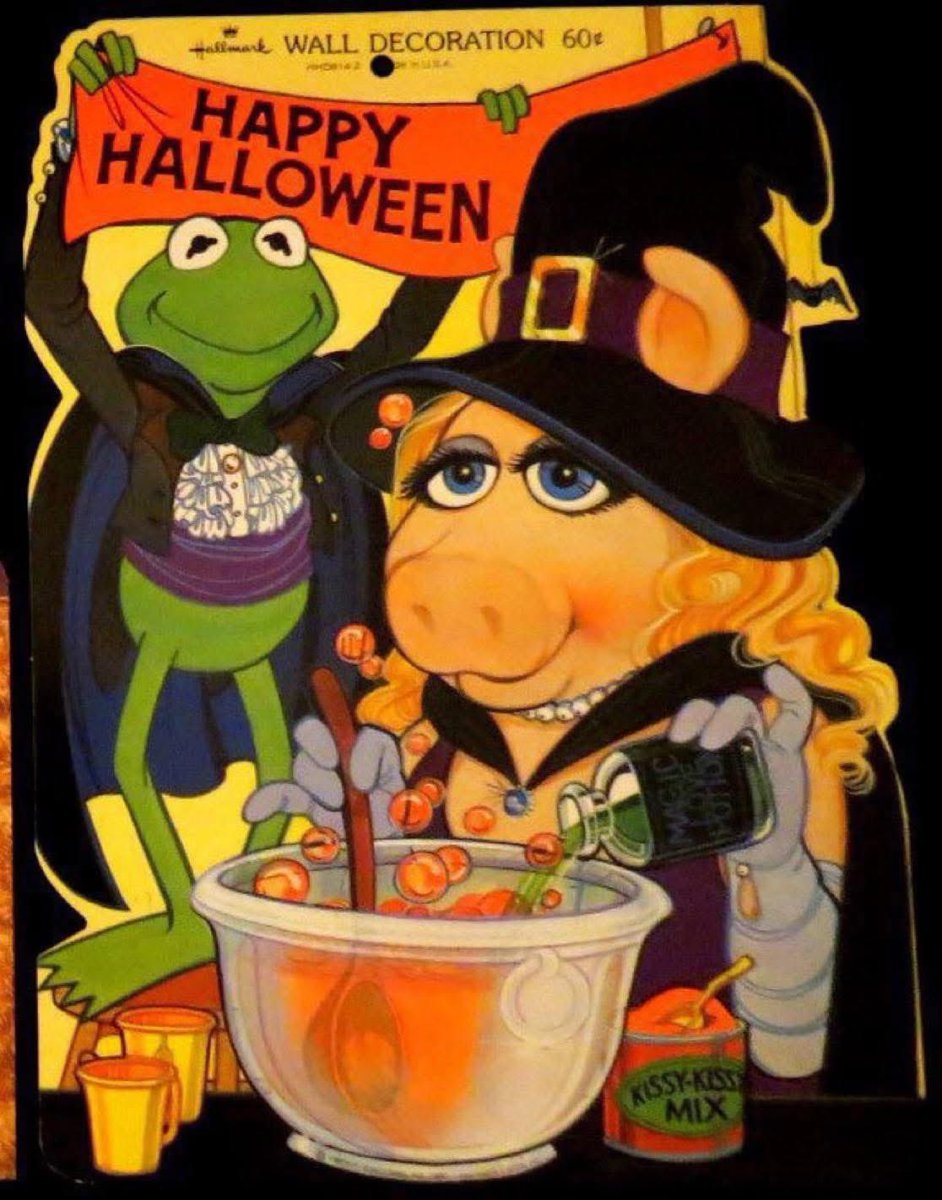 MPerfect03's tweet image. Happy Halloween! I saw this on the Muppets Facebook page. Miss Piggy tried to Bill Cosby Kermit! (For kisses calm down!) now if that ain’t terrifying  I don’t know what is!
