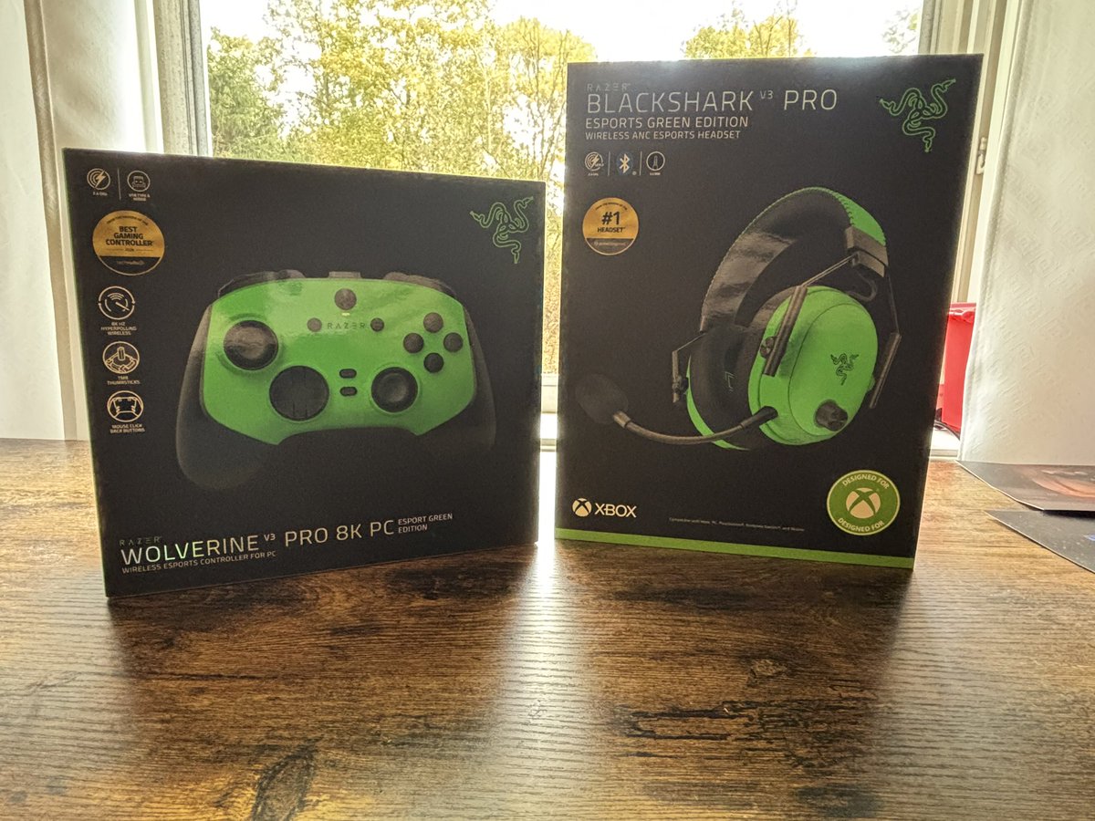 DESCENDDANT's tweet image. Huge Shoutout to @Razer for the package! I’ll be sure to use this offseason 
#ForThePro