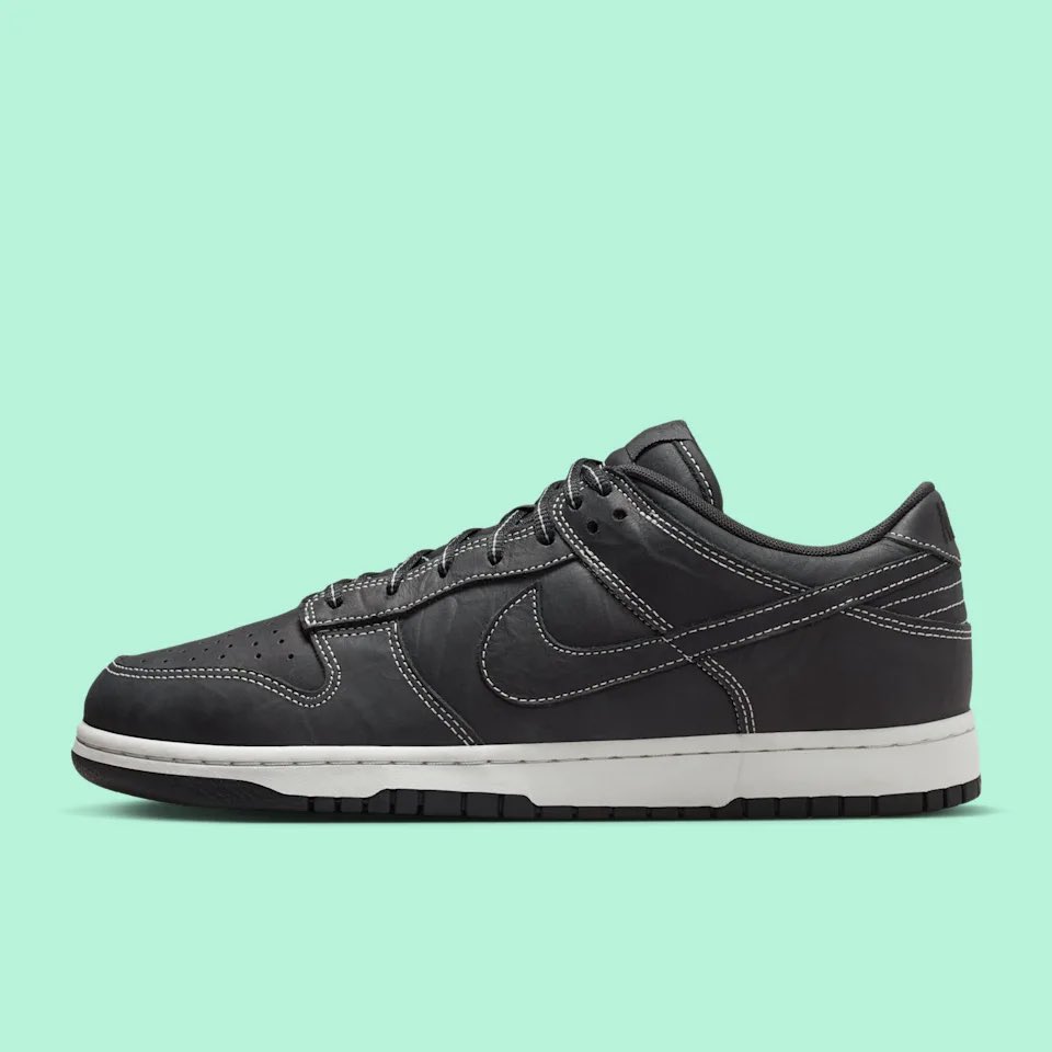 gotemonline's tweet image. Ad: Dunk Low &apos;Off Noir and Summit White&apos;

📝 Dropping on (11/14) at 10 AM EST / 7 AM PST for $125.00 via @nikestore

🔗 bit.ly/47jCerR