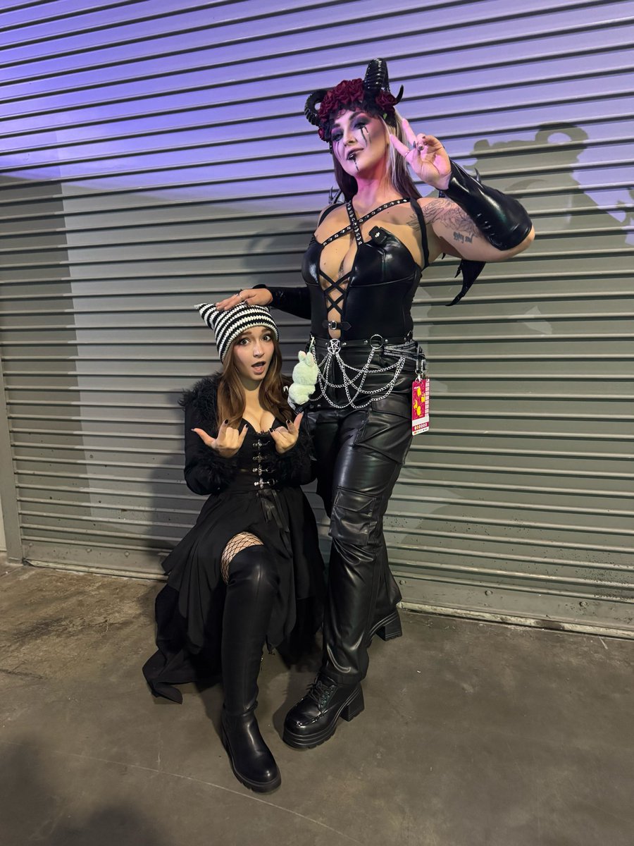 I’m cosplaying as bam margera btw