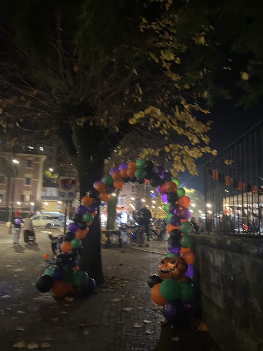 mbrhxio's tweet photo. Halloween u kda https://t.co/rjc3qmzZZF