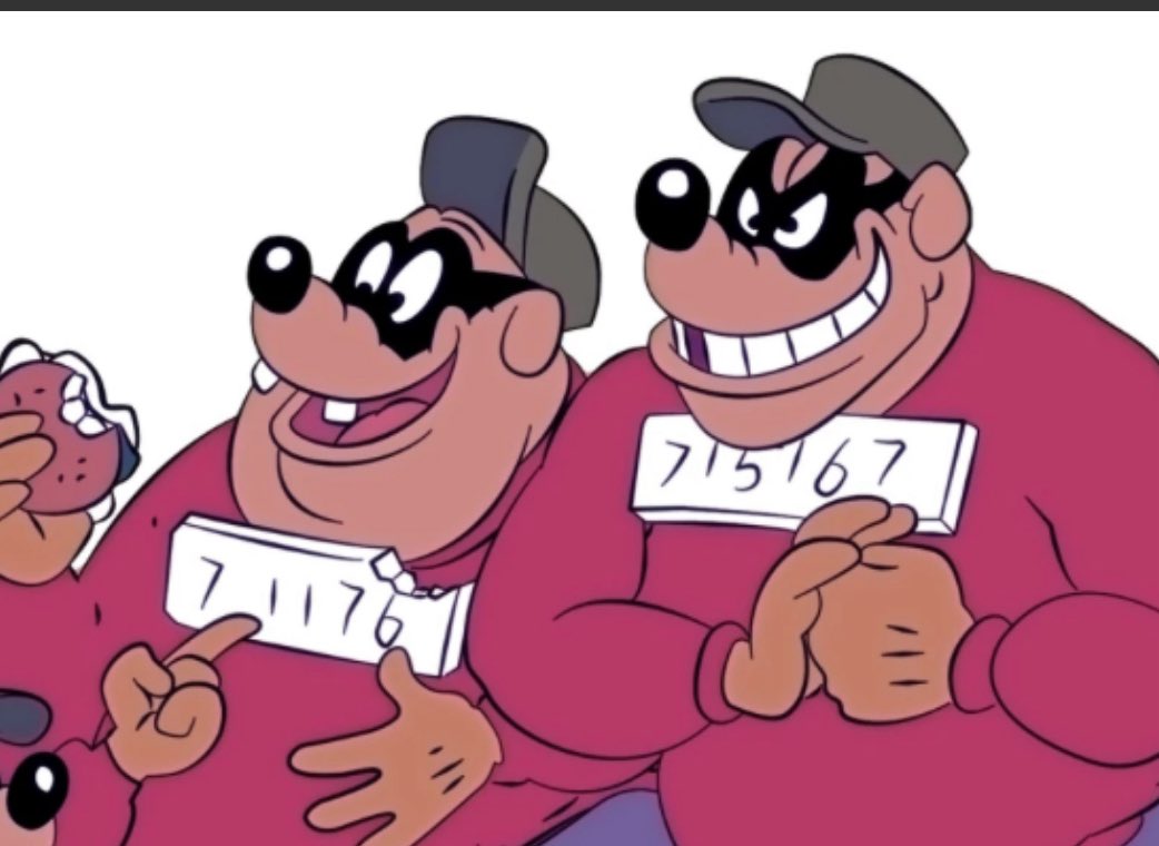 Les quedó PERFECTO el disfraz de #Halloween a Marianis y su esposo <a href="/samuel_garcias/">Samuel García</a> 

¿O cómo los ven?

#NuevoLeón #MONTERREY <a href="/MtyFollow/">MtyFollow®</a> 

<a href="/AsiEsMonterrey/">Así Es Monterrey</a> <a href="/SalimosDelPacto/">Cuenta que avisa cuando NL salga del pacto fiscal</a> <a href="/Mty_Leones/">Vecino de Cumbres</a> <a href="/CentroMitras/">MitrasCentro Ⓜ️ 🇵🇸</a> <a href="/LoQuePasaEnNL/">@QuePasaEnNL ®️</a> <a href="/SocCivilMx/">Sociedad Civil México</a> <a href="/angelcharlsmty/">Angel Charles</a> <a href="/vayalamty/">Verónica Ayala</a> <a href="/elvazleta/">La Inge X⚡</a> <a href="/rthur013/">La Abuela García®™</a>