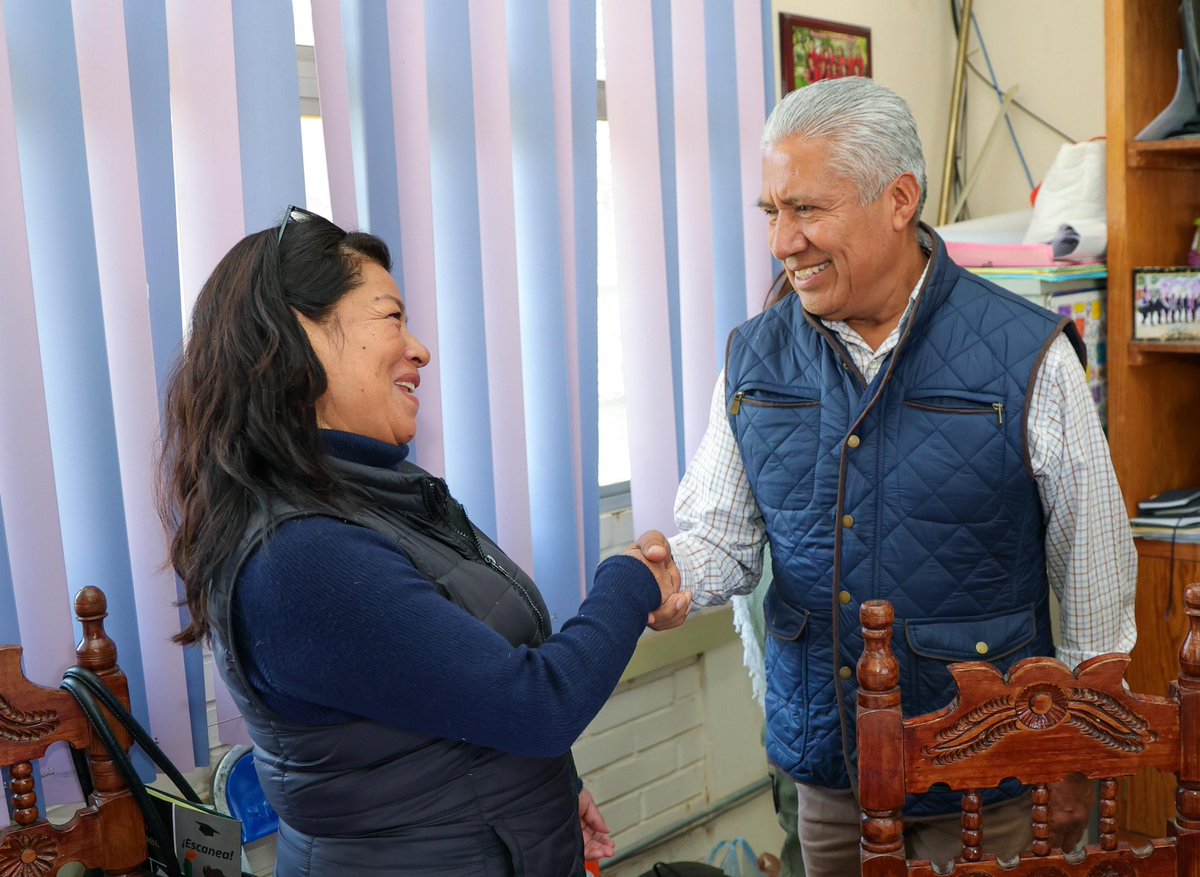 El secretario de Educación Pública, <a href="/ManuelVive_/">Manuel Viveros</a> acompañó a las maestras del Centro de Educación Preescolar Indígena “Margarita Magón”, ubicado en la capital poblana, durante el Consejo Técnico Escolar.

En este espacio de diálogo y trabajo colaborativo, las docentes fortalecen