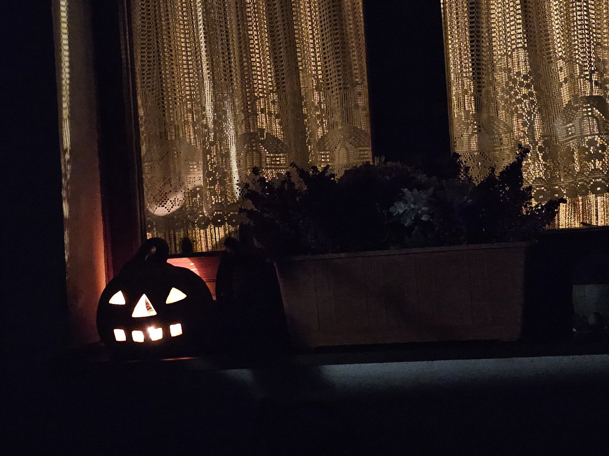 The night comes...

The little ghosts have moved on.

    Happy Halloween, my love...

 Wherever you are tonight.