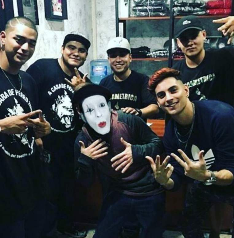 out of context grafo tweet media