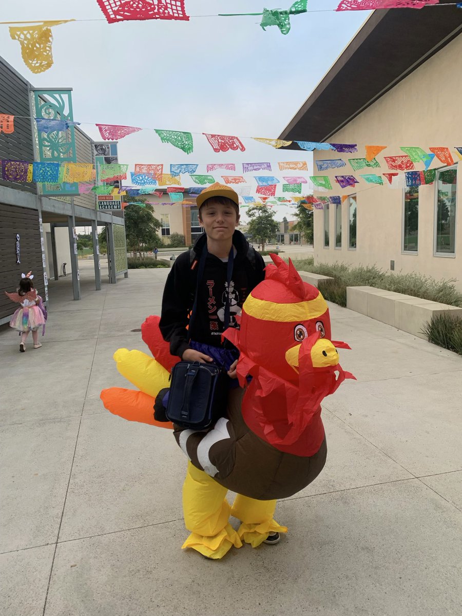 UTK-8 John Muir Language Academy tweet media