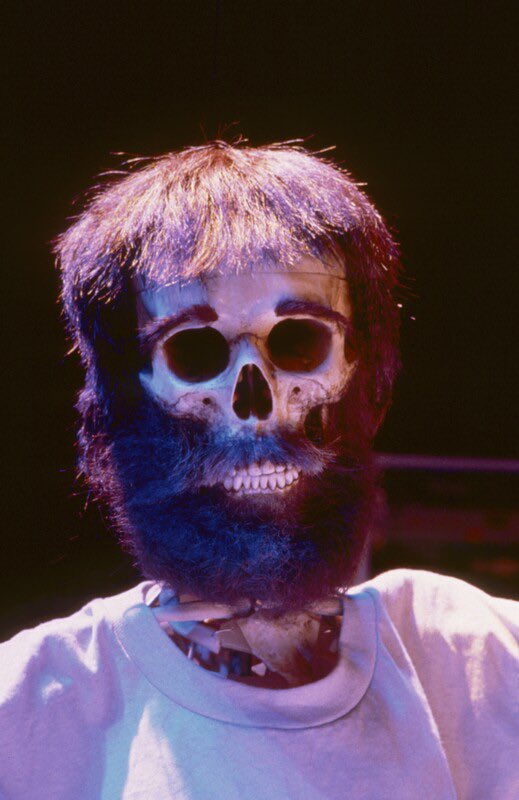 GratefulDead's tweet image. Happy Halloween Heads 🎃💀⚡

📸: John Werner