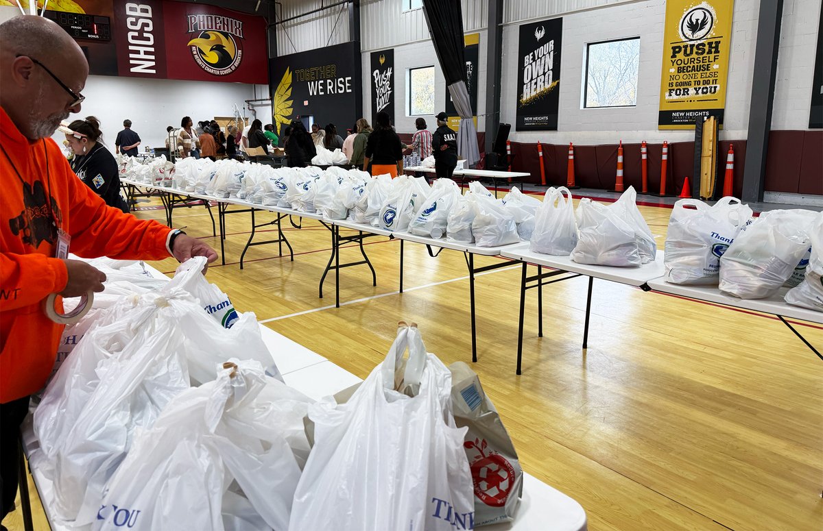 New Heights Food Distribution Reminder

Please join us tomorrow from 10:00 to 12:00 for our Food Distribution. 

This distribution will be done on a first-come, first-served basis.