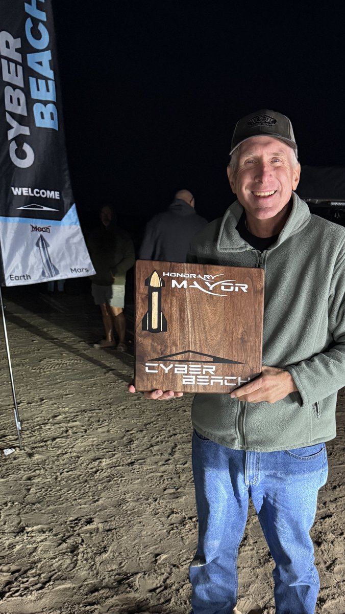 Joe Tegtmeyer 🚀 🤠🛸😎 tweet media