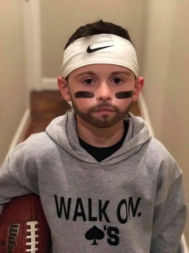 AnglenToby's tweet photo. @bakermayfield @AnglenBrandie https://t.co/Qqs8PTCpgJ