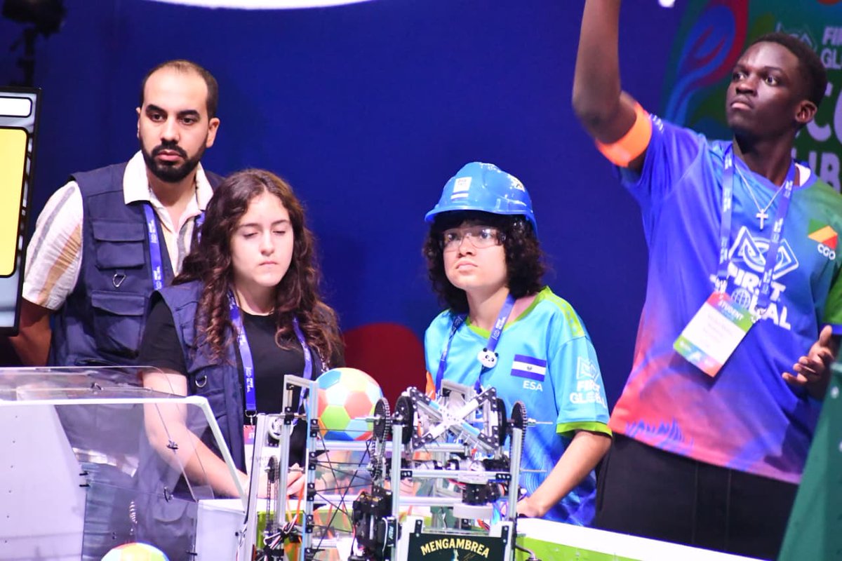FUSALMO_Oficial's tweet image. 🔥🤖 ¡Victoria para Team El Salvador en su segundo match del día en el #FGC2025!
Nuestro equipo brilló en alianza con Congo y Letonia, enfrentando con gran energía y estrategia a sus oponentes.🇸🇻✨

#TeamElSalvador #FIRSTGlobalChallenge #STEM #OrgulloSalvadoreño