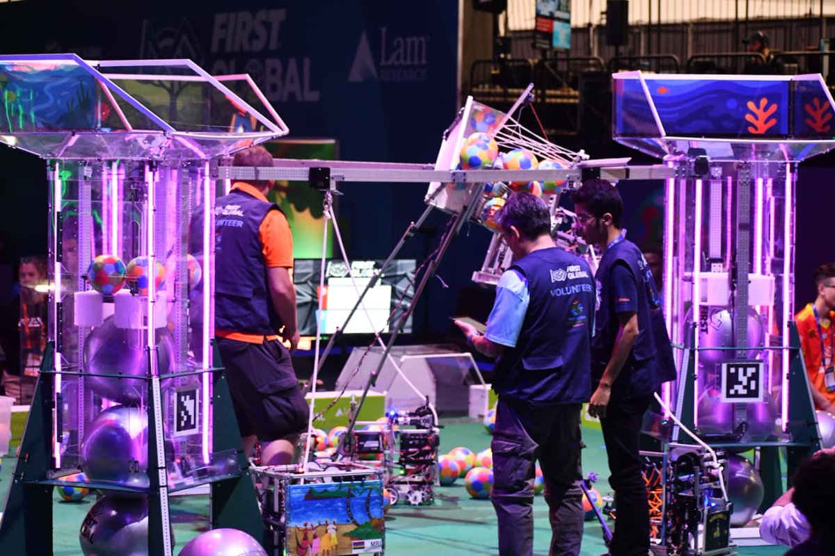 FUSALMO_Oficial's tweet image. 🔥🤖 ¡Victoria para Team El Salvador en su segundo match del día en el #FGC2025!
Nuestro equipo brilló en alianza con Congo y Letonia, enfrentando con gran energía y estrategia a sus oponentes.🇸🇻✨

#TeamElSalvador #FIRSTGlobalChallenge #STEM #OrgulloSalvadoreño