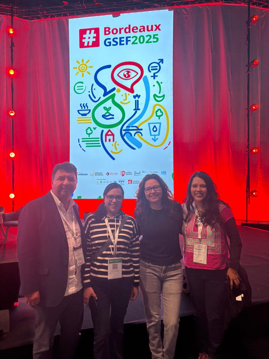 egonzalez_r's tweet photo. ¡El impulso a la investigación en la UPIICSA sigue fortaleciéndose! 🚀
Nuestro orgullo politécnico trasciende fronteras con la participación de nuestras y nuestros investigadores en foros internacionales. 🌎🔬
Seguimos construyendo conocimiento que transforma. 💚 https://t.co/KMSPL5LSGf