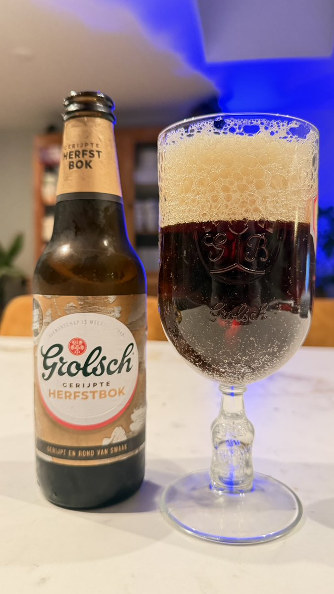 Frankblzs's tweet image. #proost !
#properglassware 
#vrijdag
#friday
#craftbeer