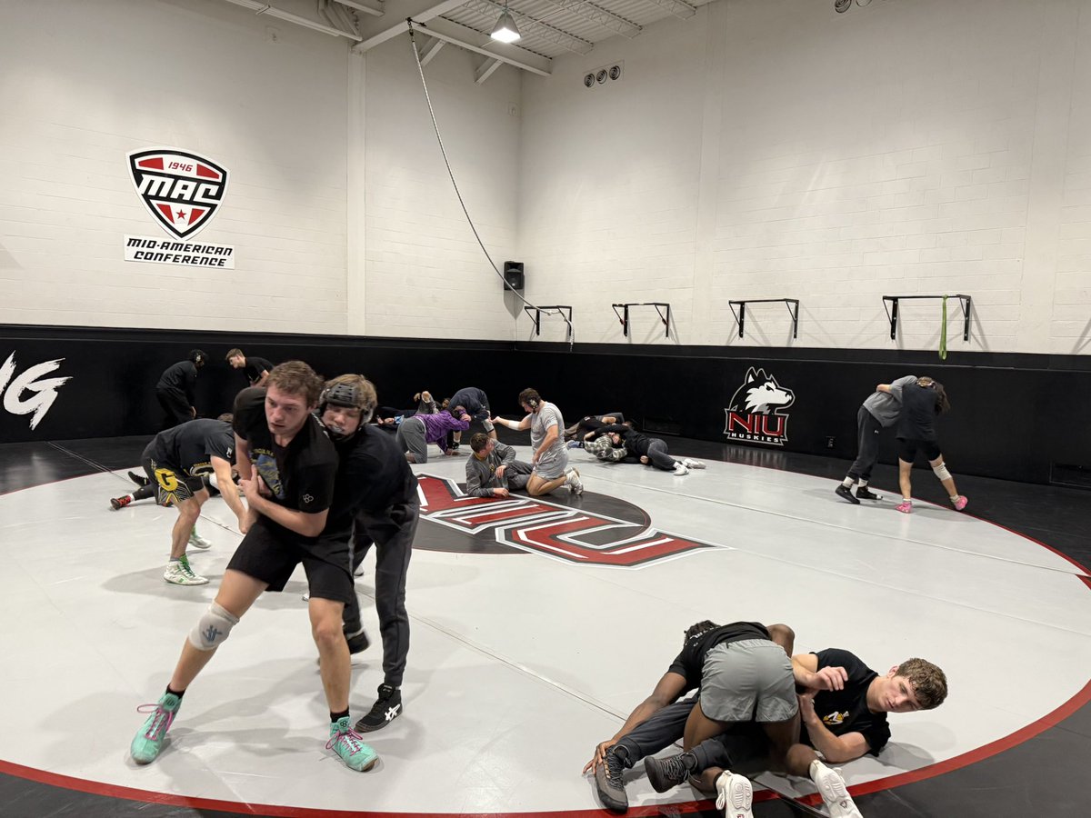 Manchester Wrestling tweet media