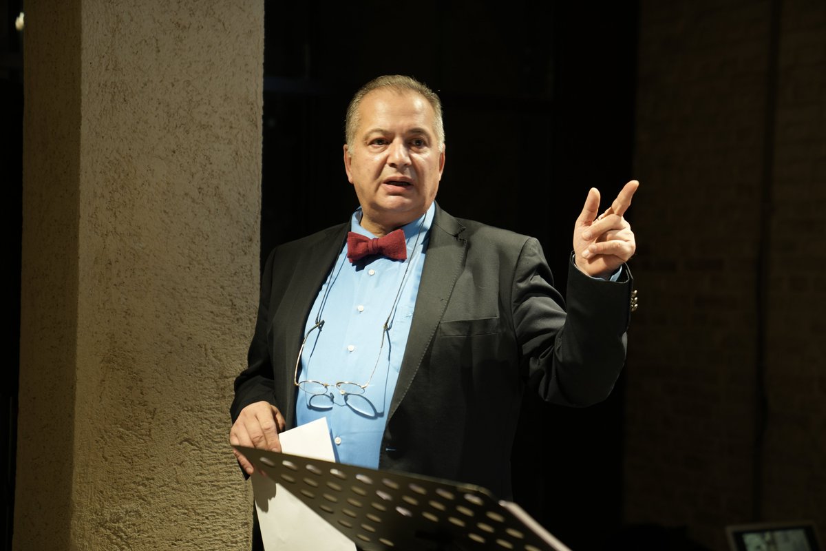 🎼 Müzikli Maarif Takvimi – Ekim Faslı Hitama Erdi

Ekim ayı takviminin yapraklarından dökülen ezgilerle, hafızamıza hem musikinin inceliğini hem de mevsimin sükûtunu kaydettik.
Bugün itibarıyla Müzikli Maarif Takvimi’nin Ekim programı nihayete erdi.

#MüzikliMaarifTakvimi