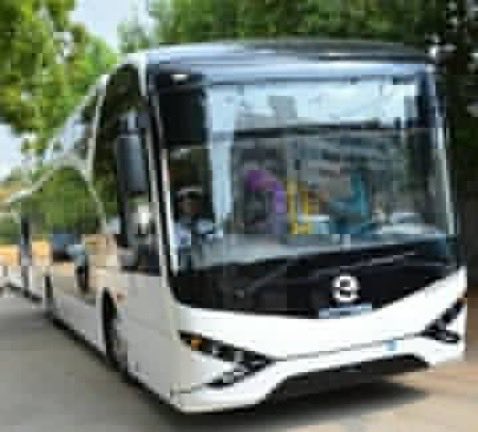 zuba75489's tweet image. Orange, Pink &amp;amp; EV — Karachi goes green! 🌿
Thanks to @BBhuttoZardari &amp;amp; #PeoplesSindhGovt.
#HamaraKarachi #KarachiDevelopment