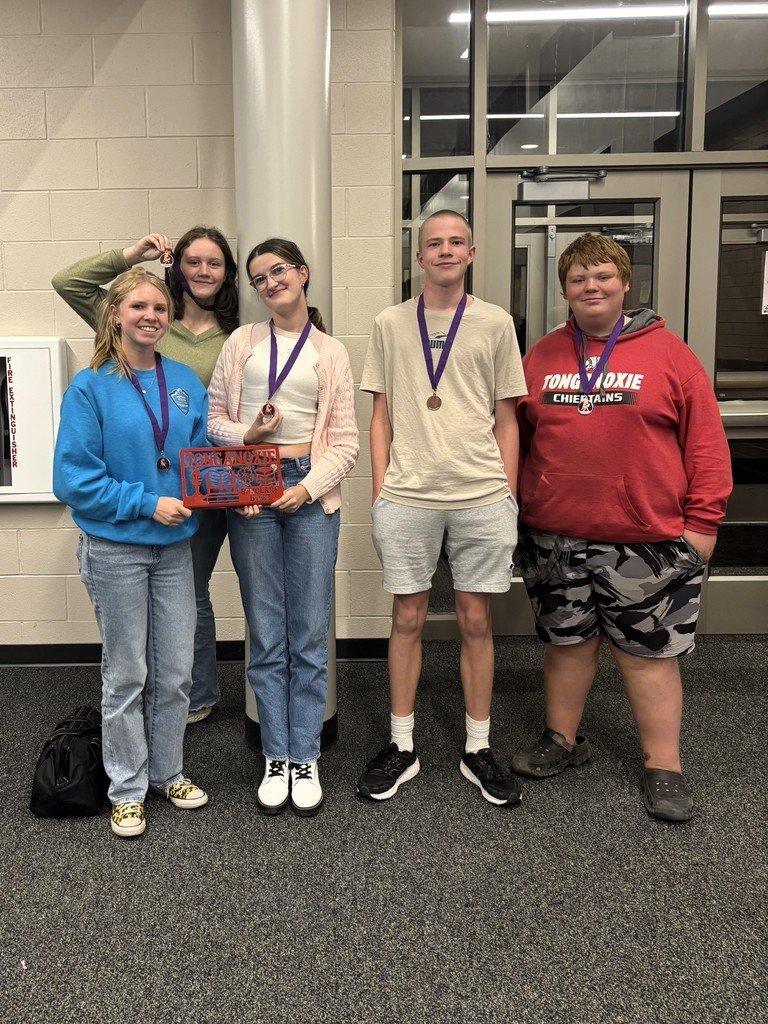 Congrats to our Scholars Bowl team! Members competed at the Spring Hill JV Tournament this week, going 8-2 and earning third place in a field of 18 schools! Shout out to sophomore team member Beau Riley for his awesome work on the team's red metal nameplate!