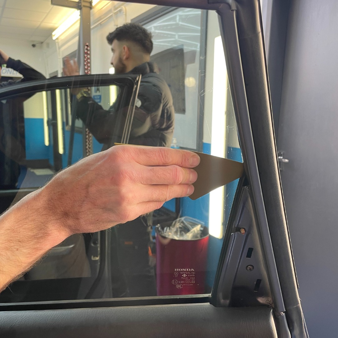 carwindowtint's tweet photo. Another great 3-day group window tint training course this week. November course is now sold out but there are still spaces left for December. Book now at https://t.co/VKXSDFxcU4 https://t.co/hZ3qOKGD31