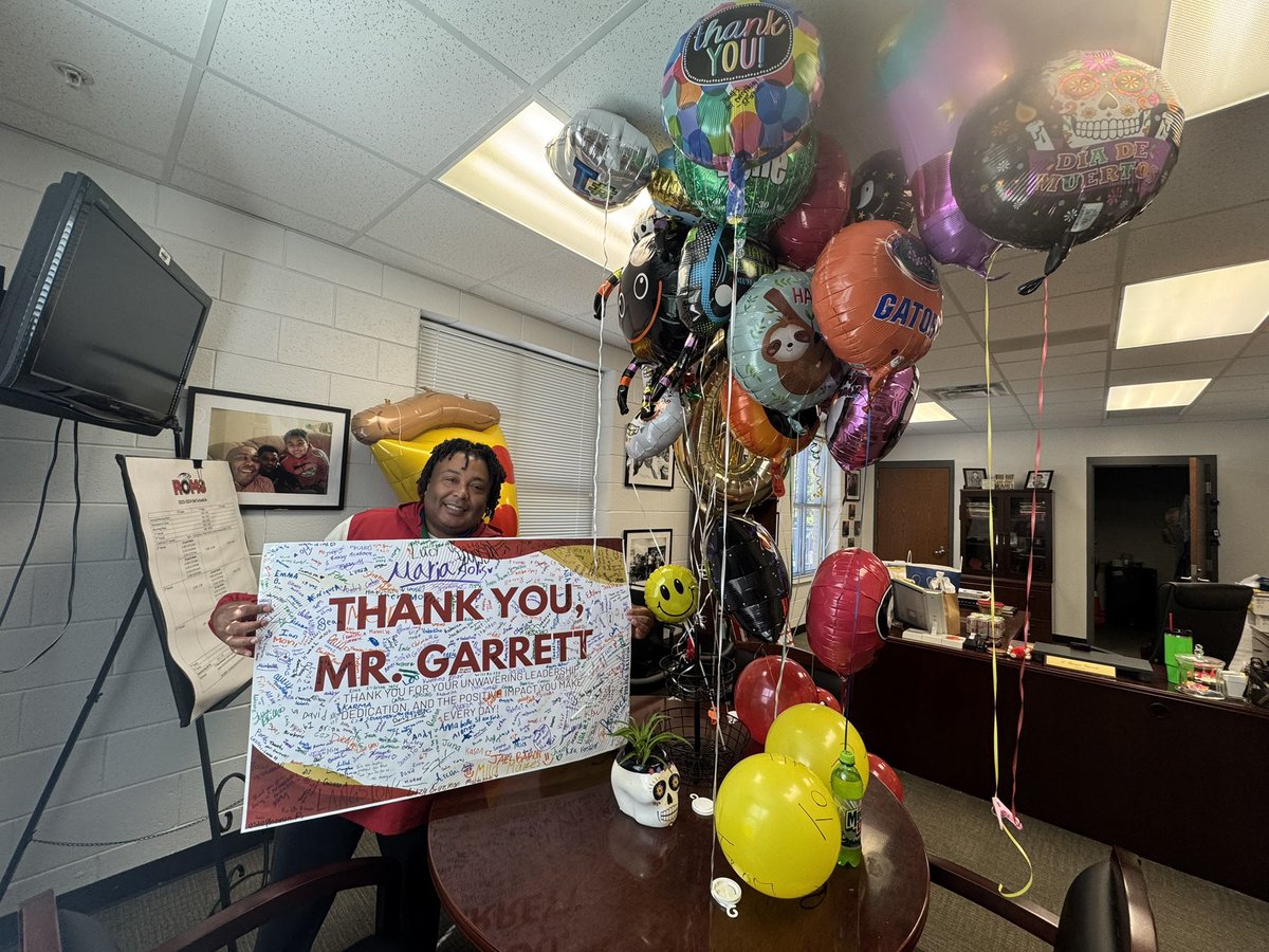 pwright1717's tweet image. 🎉 October is #PrincipalsMonth! A huge thank you @PrincipalThom for being an amazing leader who goes above and beyond to support our staff and students every day. Your dedication, positivity, and commitment make our school shine! #LeadershipMatters
@RCMSPanther @alexbatesedu