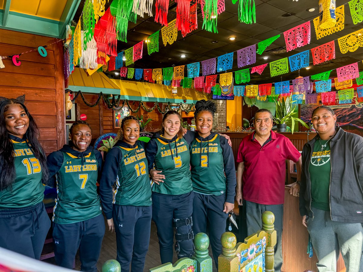 LionUpWBB's tweet photo. Poster Distribution 🤝 Community Involvement 
#LionUp https://t.co/D2u4zhWN8r