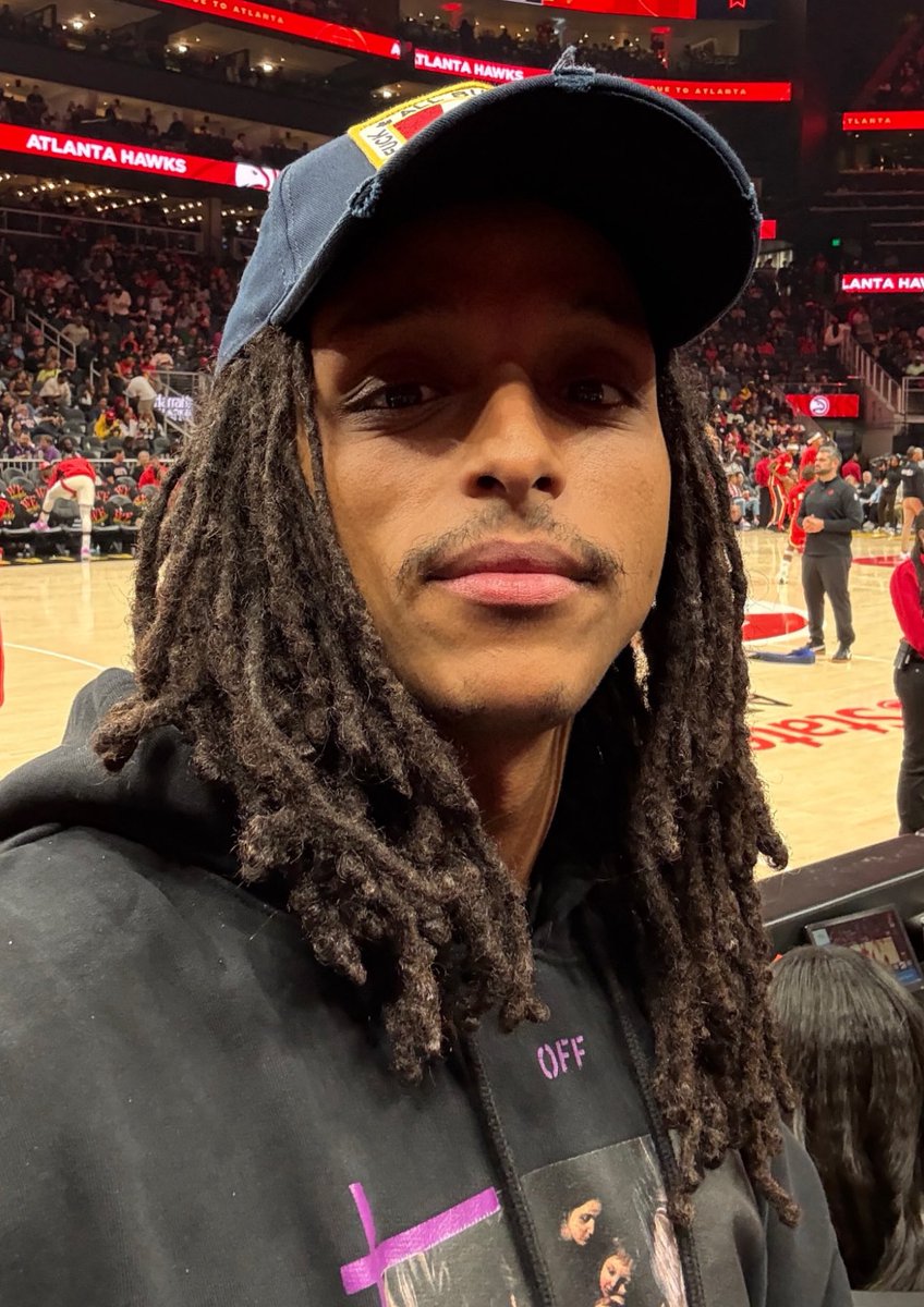 ⚡️DREAMHACK TIMESTAMPS!!! ⚡️ 
Agent00 VOD Timestamps 10/31: twitch.tv/videos/2606245…

Intro: 0m |
GeoGuessr: 2m |
Walking around DreamHack: 24m |
Outro: 1hr 18m |