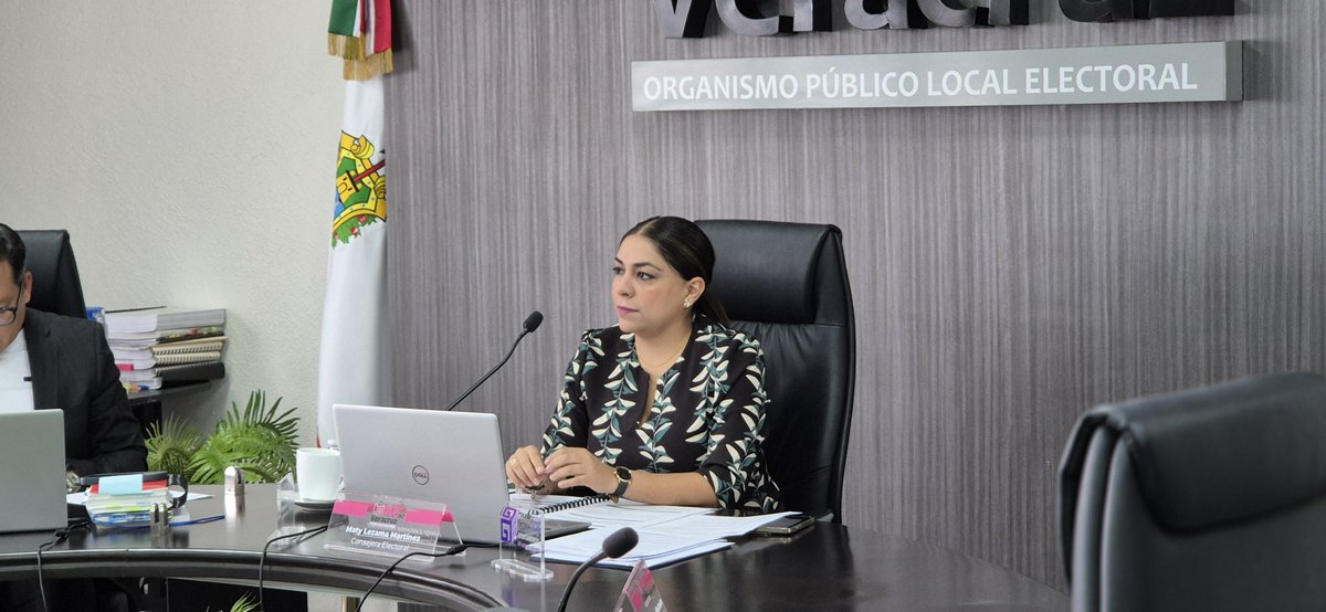 De manera privada como lo marca la norma, celebramos sesión ordinaria y extraordinaria de la Comisión Especial de Fiscalización. ✍🏼

Durante su desarrollo se abordaron puntos, como:
📄Presentación del Informe de avance de las actividades de la Comisión; julio a septiembre de 2025