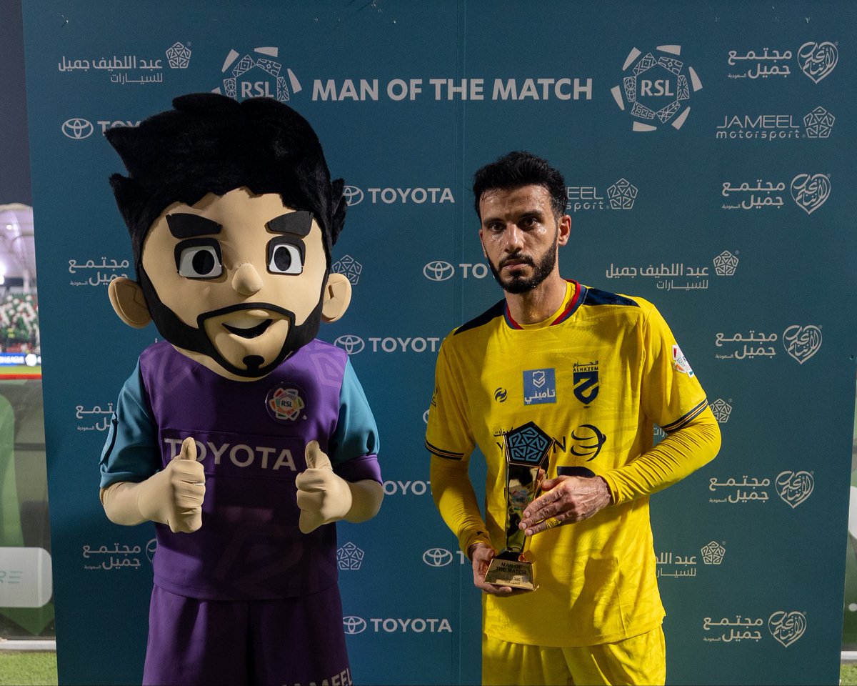 بعد تسجيله في مرمى الاتفاق وعلى ملعبه  

عمر السومة يسجل رقم جديد كأكثر لاعب سجل أهداف في ملاعب مختلفة في تاريخ الدوري السعودي للمحترفين ⚽️🏟️(21 ملعب)

#StatusARB