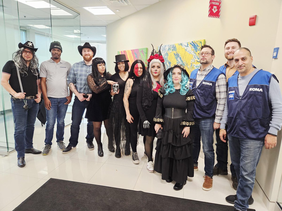 troylfs's tweet image. Troy Life &amp;amp; Fire Safety teams from across the country are getting into the spooky spirit!
 
They may be in costumes today, but we’re grateful for the #fireprotection technicians and safety professionals who keep people and properties safe year-round.