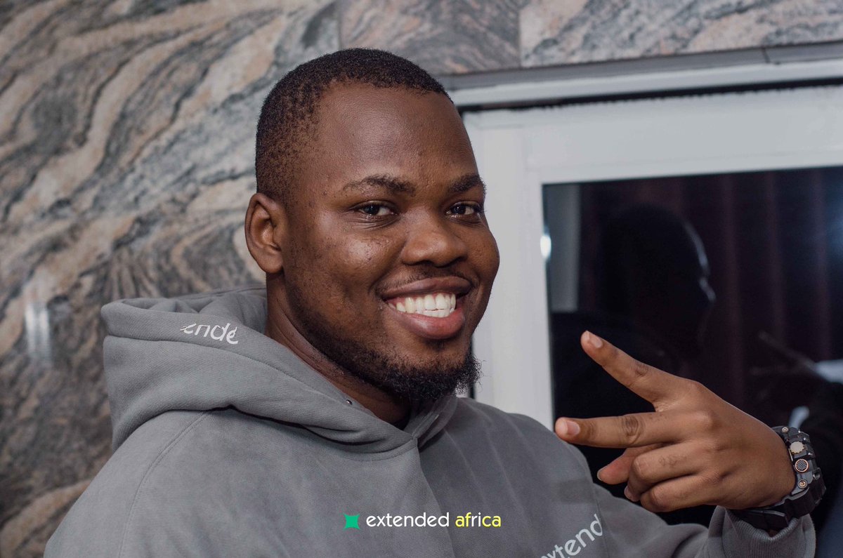 0xgodzubby's tweet image. My team and I just hosted our first event for a web3 project, and that&apos;s @extendedapp

➝ against all odds, we delivered top-notch service — fully self-funded for the love of the project 

➝ expected 30 people, but got 15 instead

let the pictures tell the story

gextended 🫵