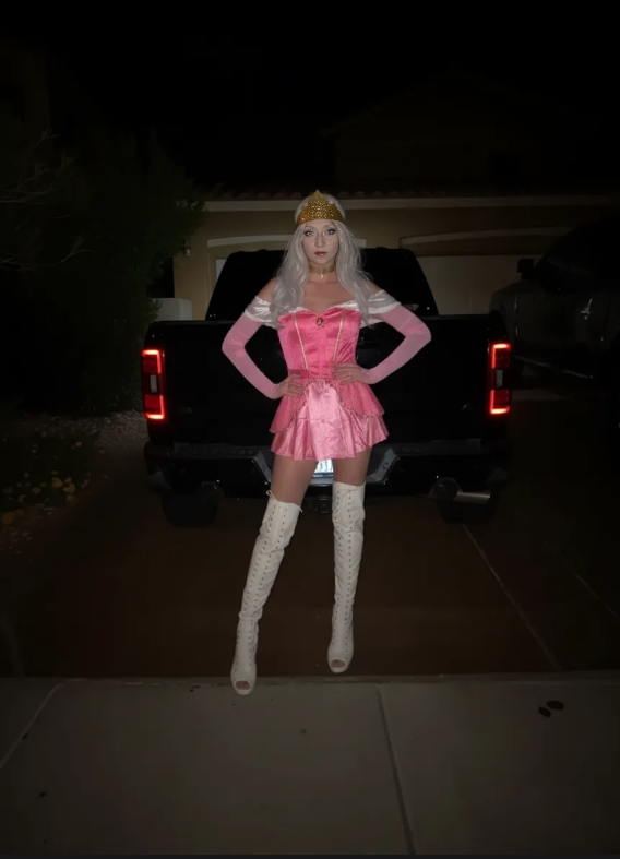 ryejay482680's tweet photo. #crossdresser #CDGirl #crossdress #transgender #genderfluid #tgirls #boytogirl #maletofemale #Femboy #sissy #trap #BBCSissy https://t.co/PxWadw2tkm