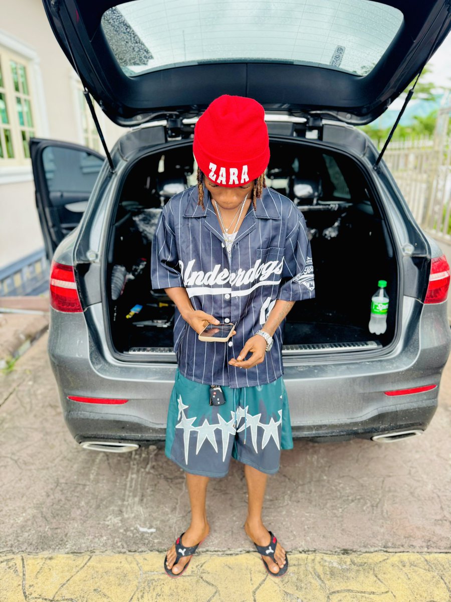 BABYSNIP0's tweet image. 😤