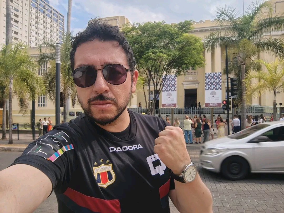 A jugar con furia esta noche, AKD!! 
Desde #belorizonte, con la piel azulgrana, la de toda mi vida. No importa donde esté. Por primera vez en el año no voy a trasmitir, pero me siento parte de este camino porque creí desde el inicio. Alienten con toda su alma💙❤️ <a href="/ydalequitodale/">y dale Quito dale AKD</a>