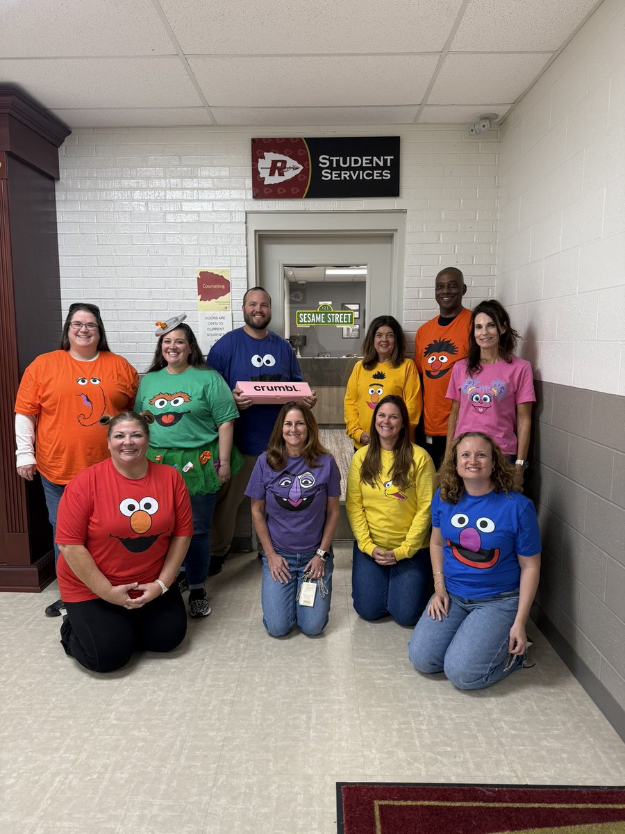 Have a safe Halloween weekend 🖤🧡