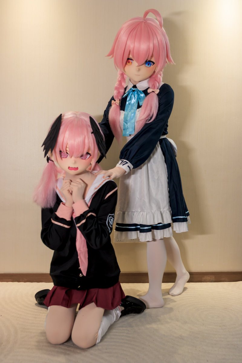 粉毛贴贴！喜欢！
星野：<a href="/Xiaonai0398/">小奈</a> 
#kigurumi #着ぐるみ  #碧蓝档案 #BlueArchive #小鳥遊ホシノ #下江コハル