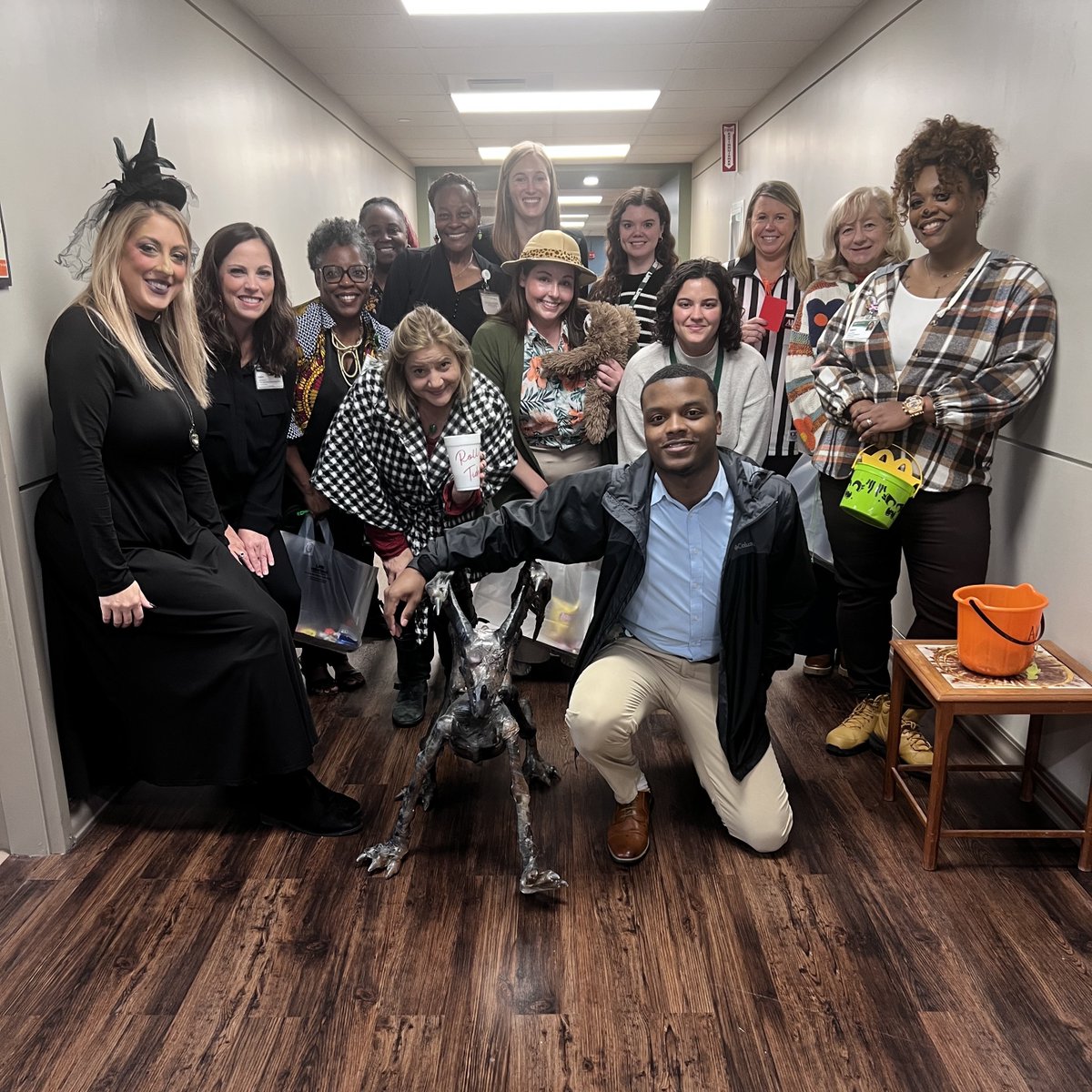 UAB_Anesthesia's tweet image. Happy Halloween from our staff! We spent Wednesday trick-or-treating around the office and seeing all the decorated doors 🎃