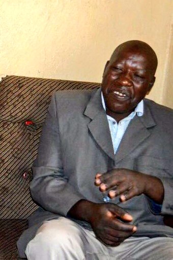 Aujourd'hui c'est aussi le 10ème anniversaire de la disparition forcée d' Éric Niyungeko, responsable communal du parti MSD à #Buhiga, arrêté par l'officier du SNR Gérard Ndayisenga, le 31.10.2015 à #Kamenge.
Éric Niyungeko n'a jamais été retrouvé. #Burundi #Ndondeza