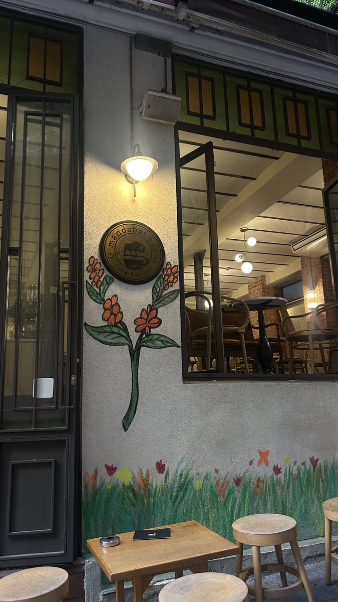 Başka ülkede yaşayıp gidememek. En kısa zamanda tekrar kavuşabilmek dileğiyle 🥹