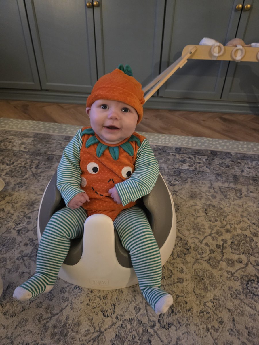 Happy Halloween from my Pumpkin 🎃❤️