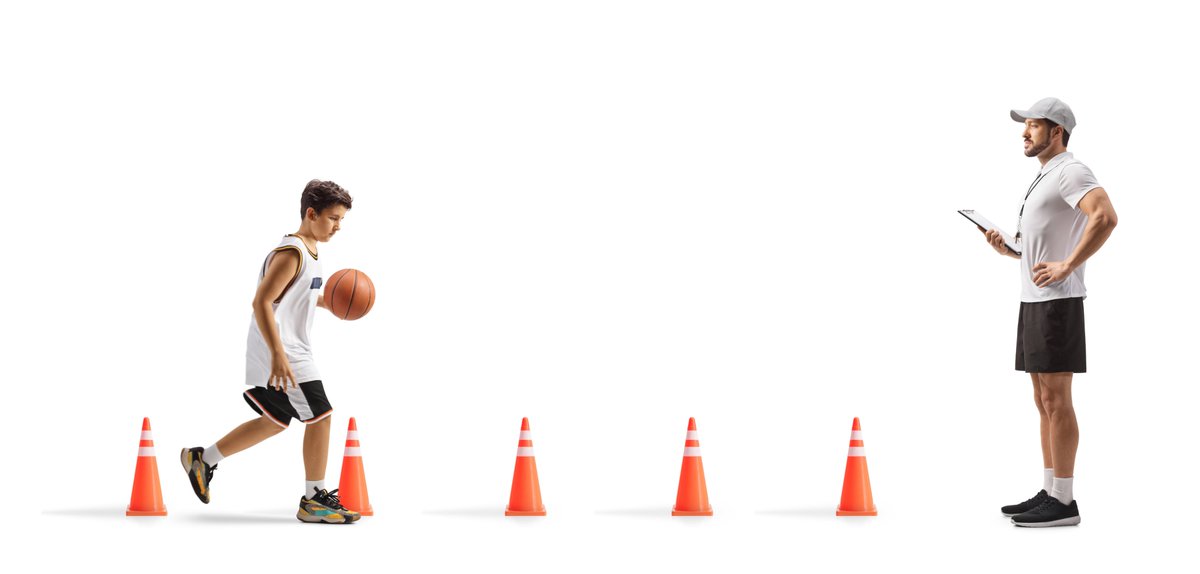 🏀 Una nueva investigación de UNINI México propone estrategias innovadoras para entrenadores de baloncesto. Destaca cómo la formación continua mejora táctica, estrategia y rendimiento en partidos de alto nivel. 💪📊

👉 Conoce más aquí: fnbr.es/cw8