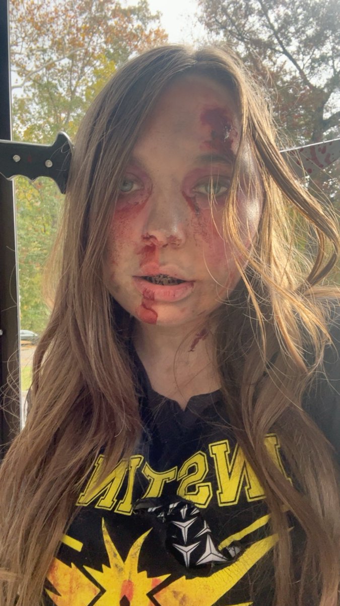 Jenna // PurpleGrimes tweet media