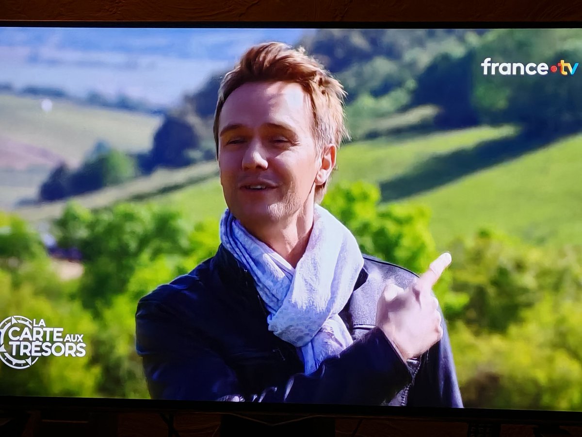 C'est partie pour #lacarteauxtresors <a href="/cyrilferaud/">Cyril Féraud</a>
Bonne chance aux rouges et aux bleus